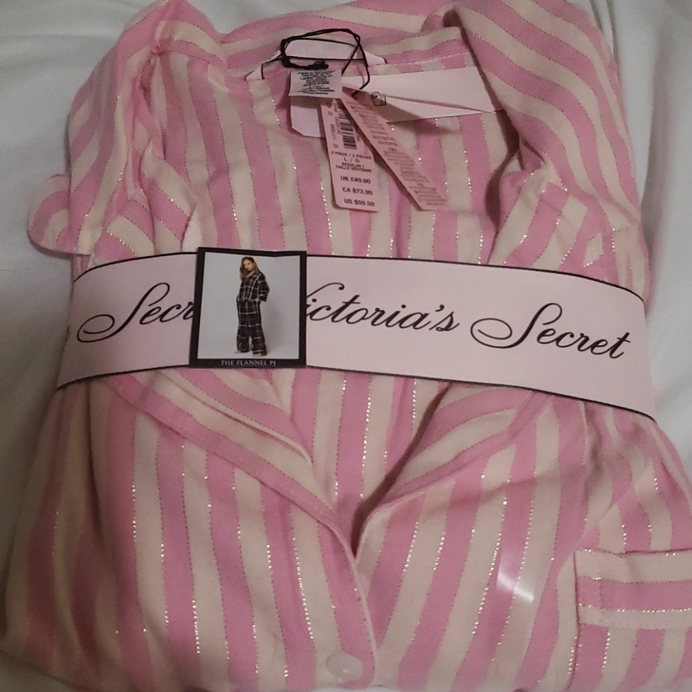 BNWT Victoria secret pajama set - Picture 2 of 4